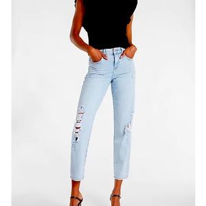 A fun flair to a basic tee w comfortable,flattering fit.